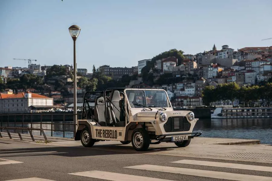 Moke by the Douro at The Rebello in Porto